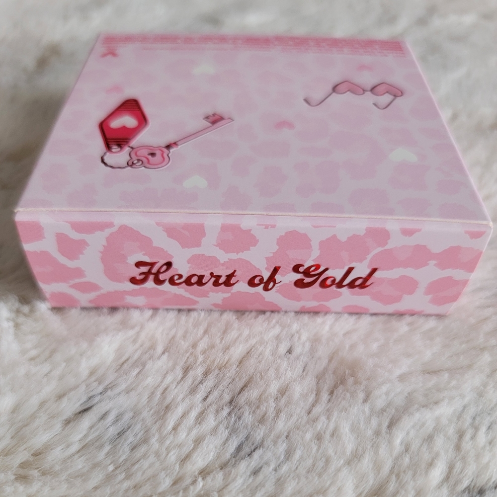 Heart of Gold Heart Shaped Highlighter ColourPop Cosmetics Valentine's Day - Picture 12 of 15